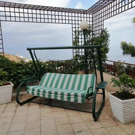 Holiday home Bruno's - A Casa Di Bruno Letojanni